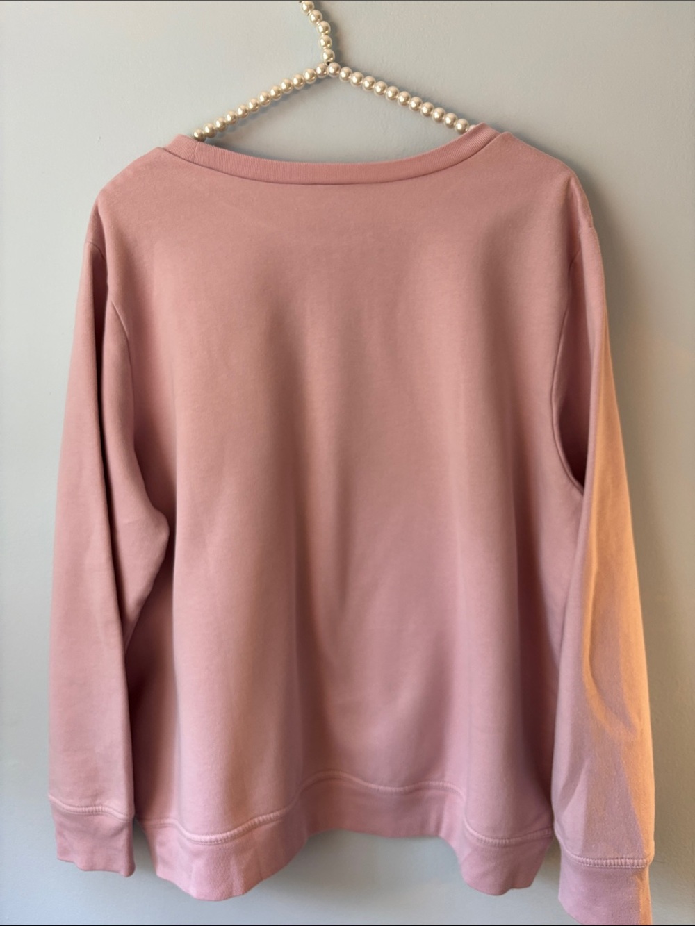 GAP Dusty Rose Sweatshirt with Gold Logo - Picture 4 of 6